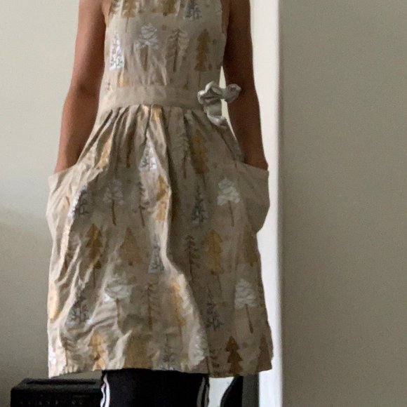 Festive Apron - Picture 2 of 3